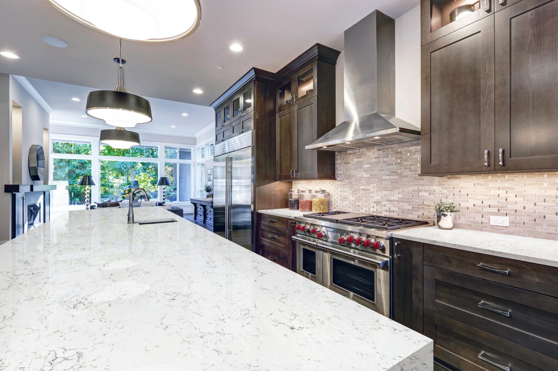Carrara Shimmer Island 