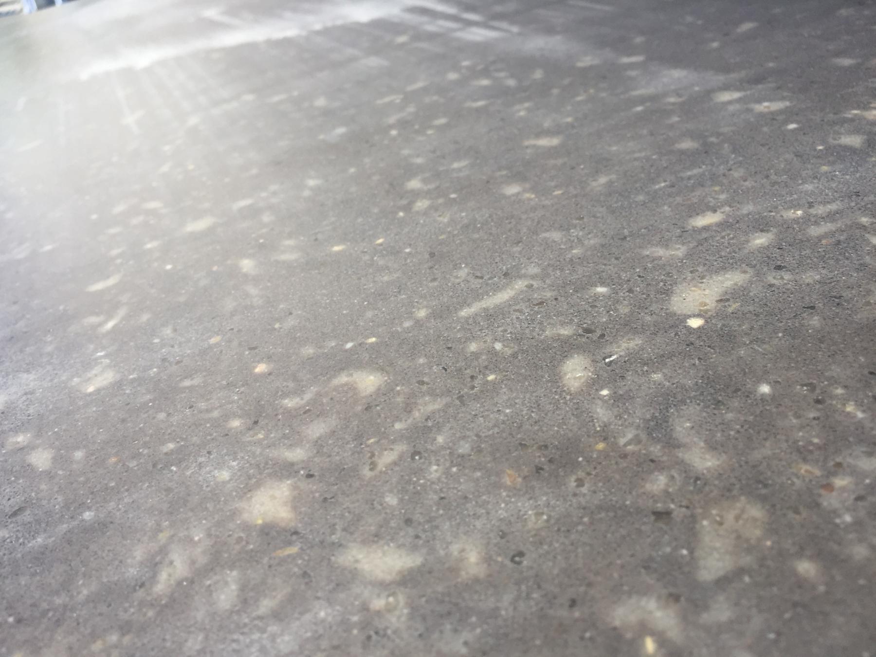 Dark Concrete quartz Compac 20mm