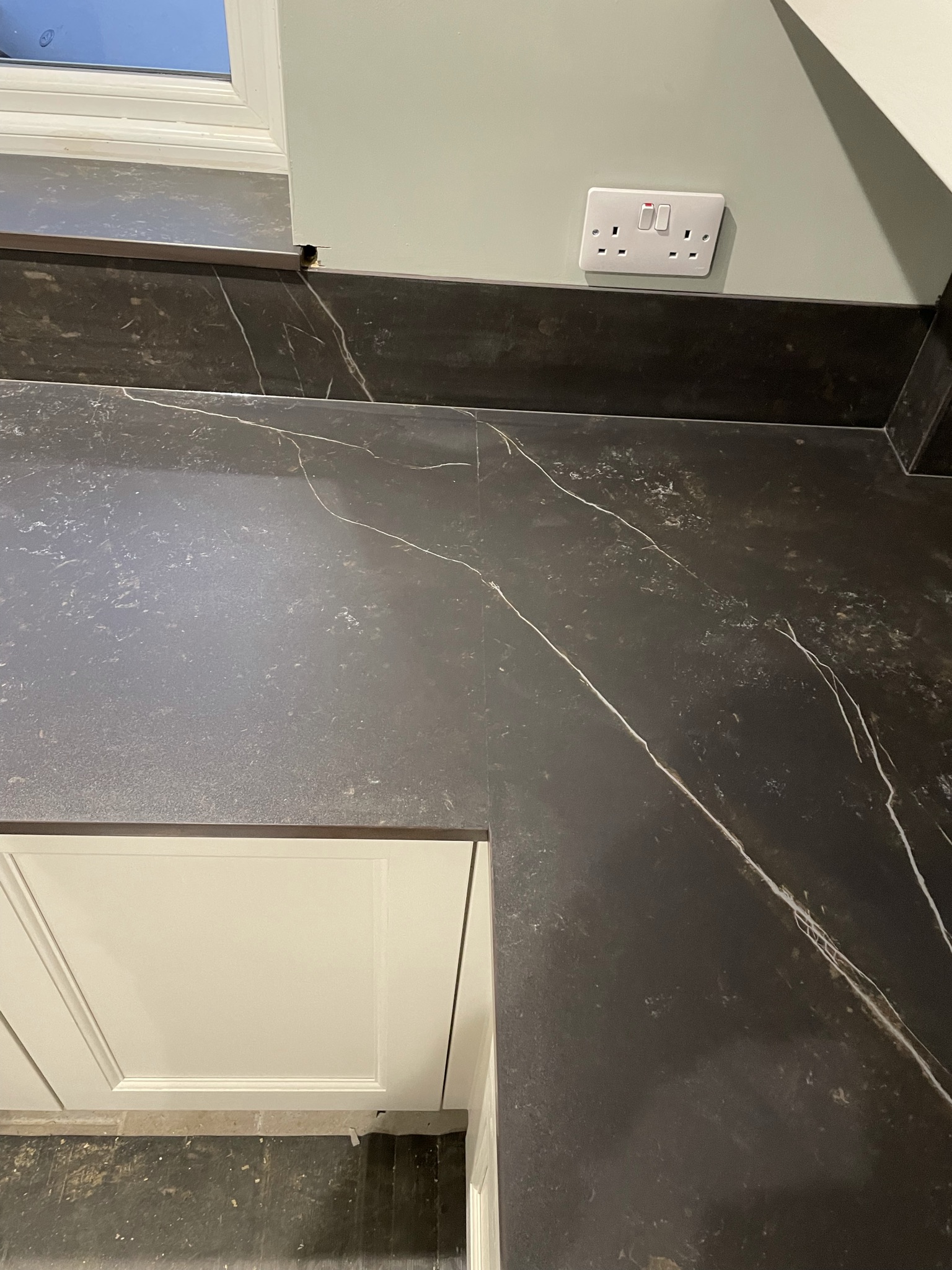 Kelya worktop joint matt