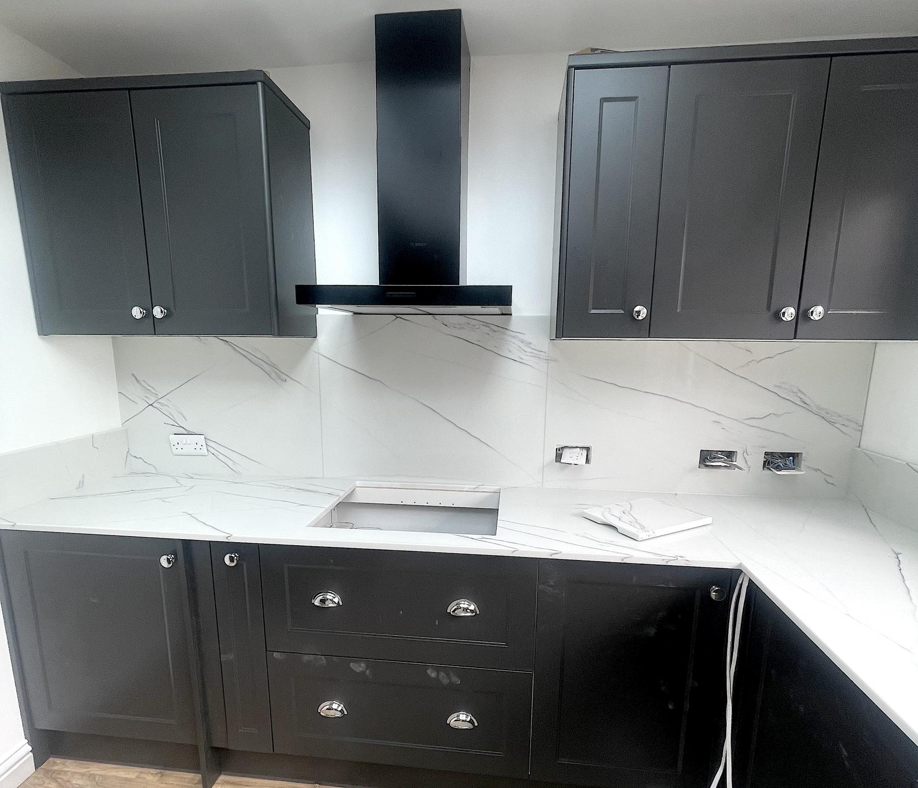 Calacatta Blush worktop with full splashback. Project: Shefford polished