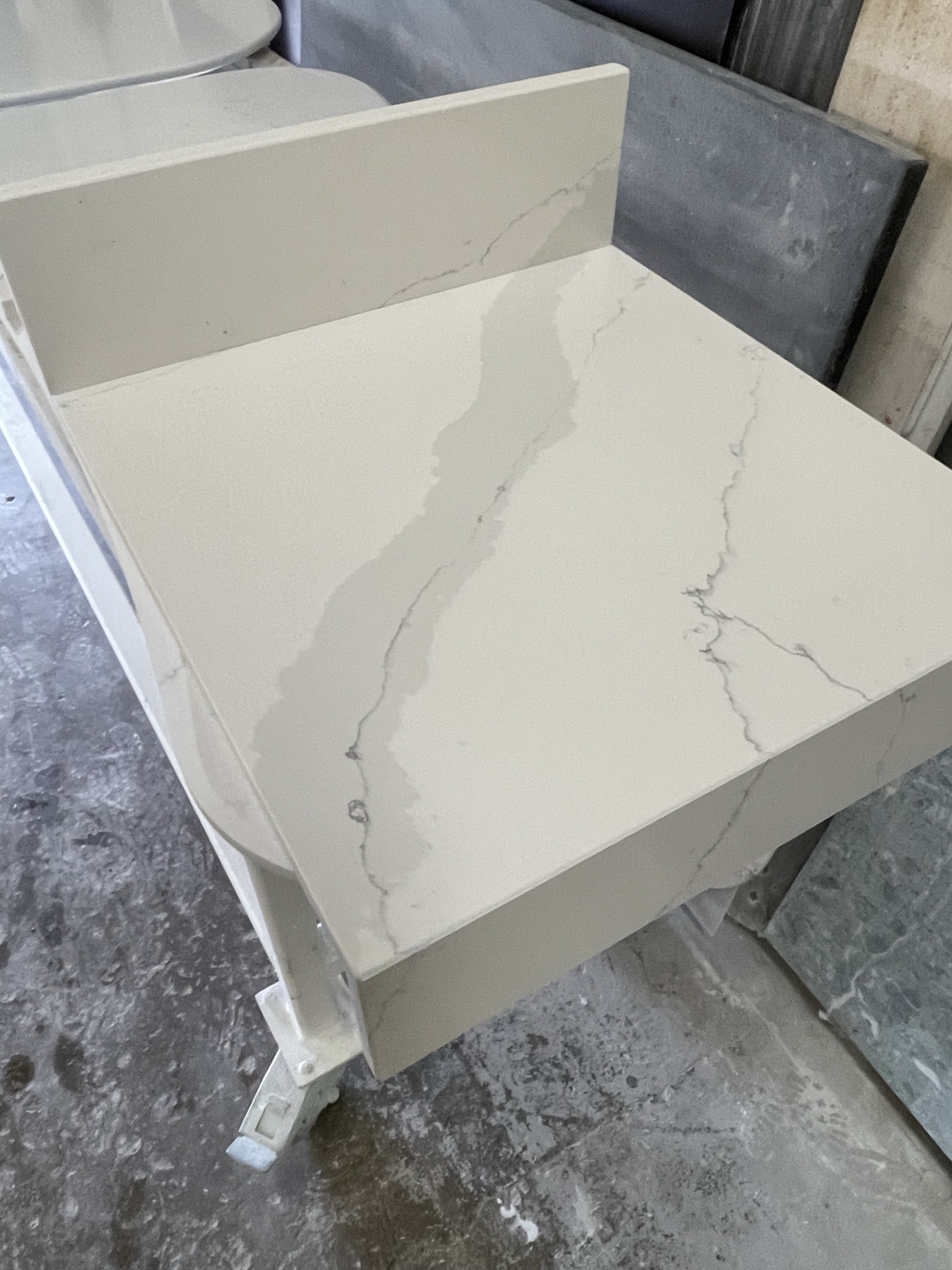 Statuario Oro quartz bathroom top 20mm
