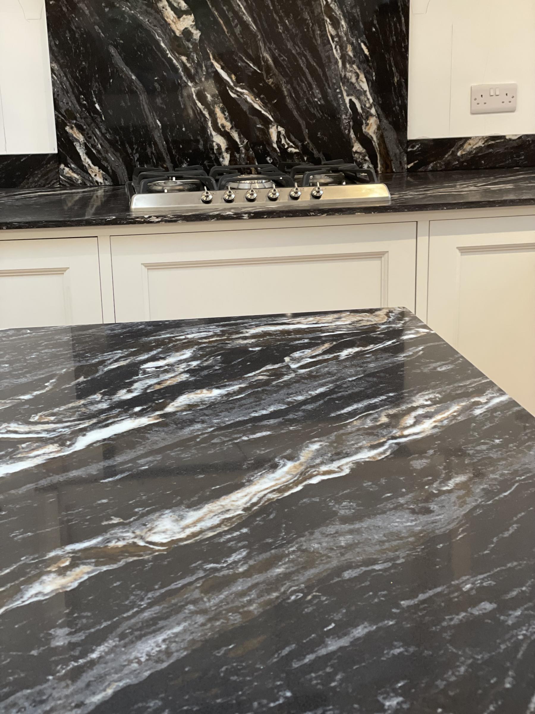 Nebula Gold Spalshback Project Letchworth matt and polished