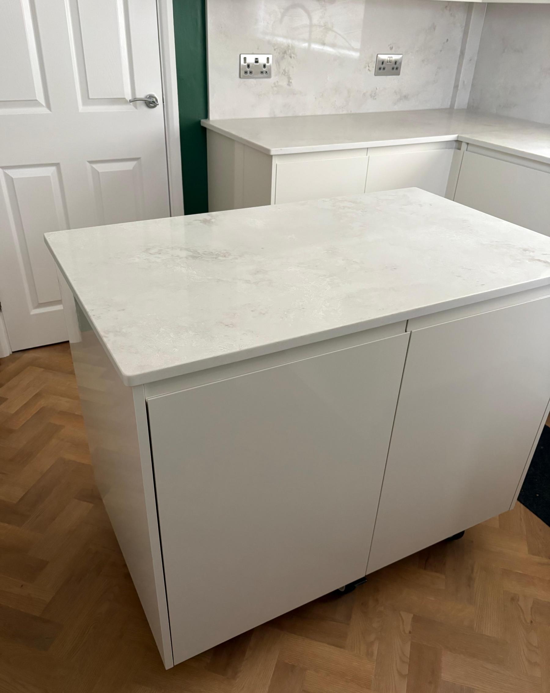 Himalaya movable Island Project: Hertford polished