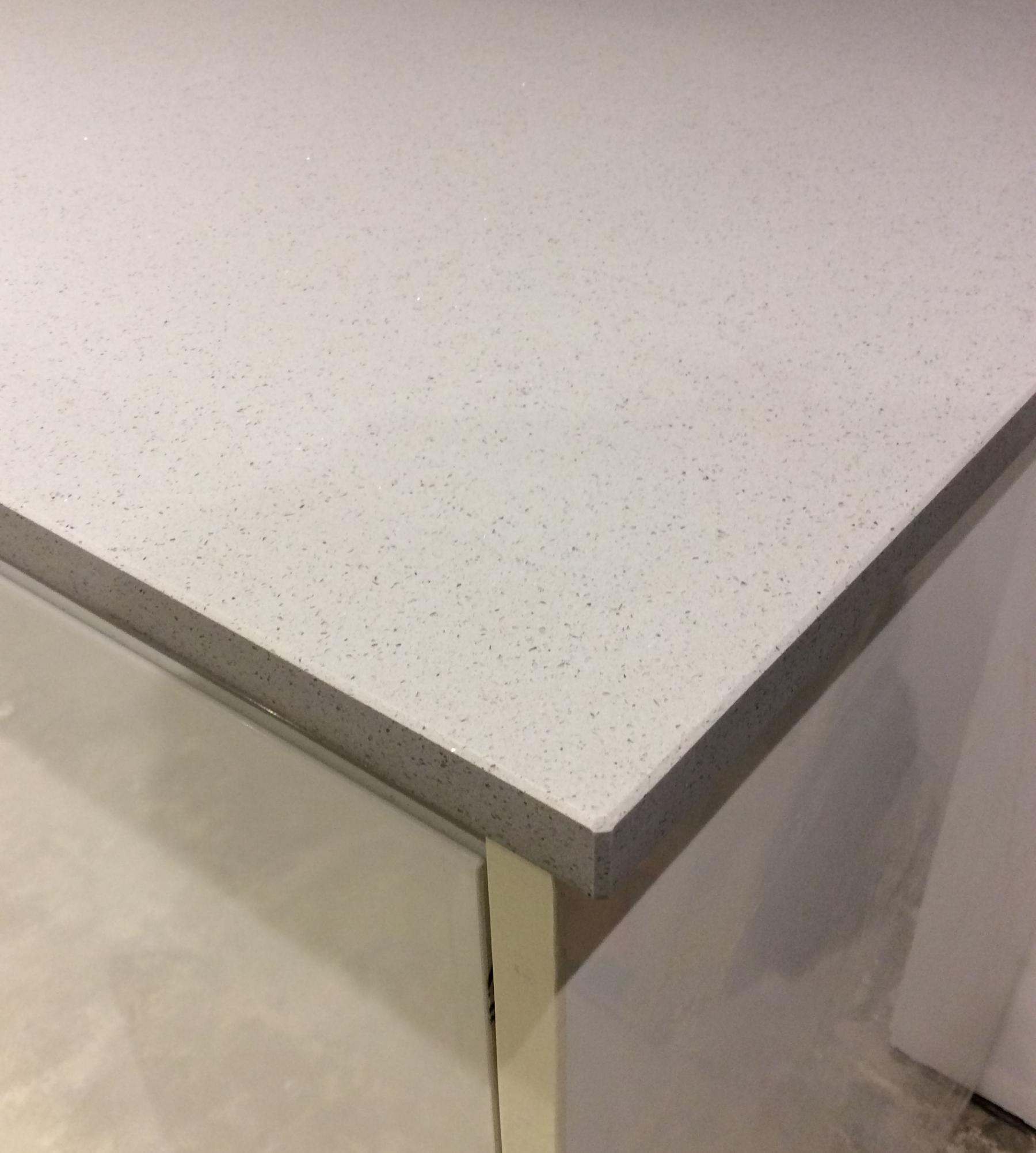 Ice Gris worktop chamfered corner 