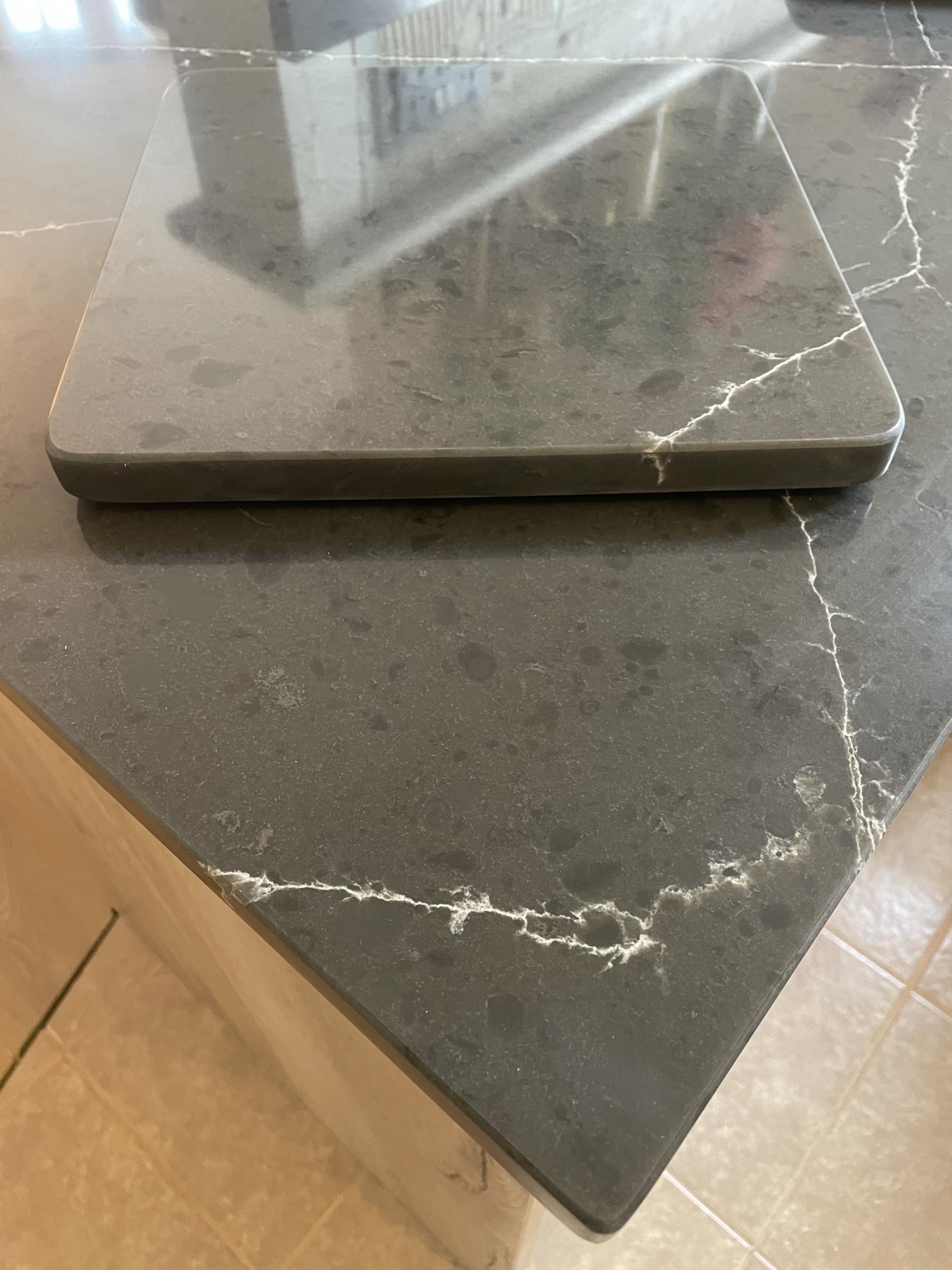 Jupiter worktop with chopping board Project: Fairfield Park polished and matt