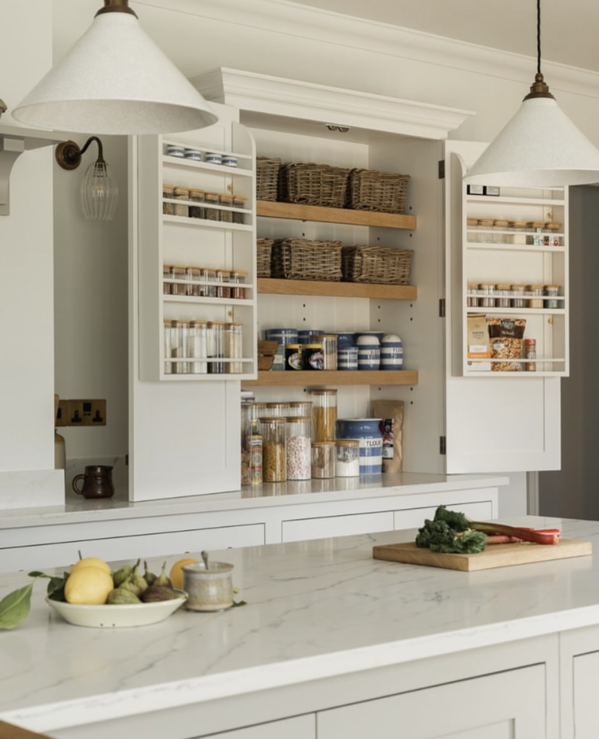 Statuario Milan Island Project: Letchworth polished