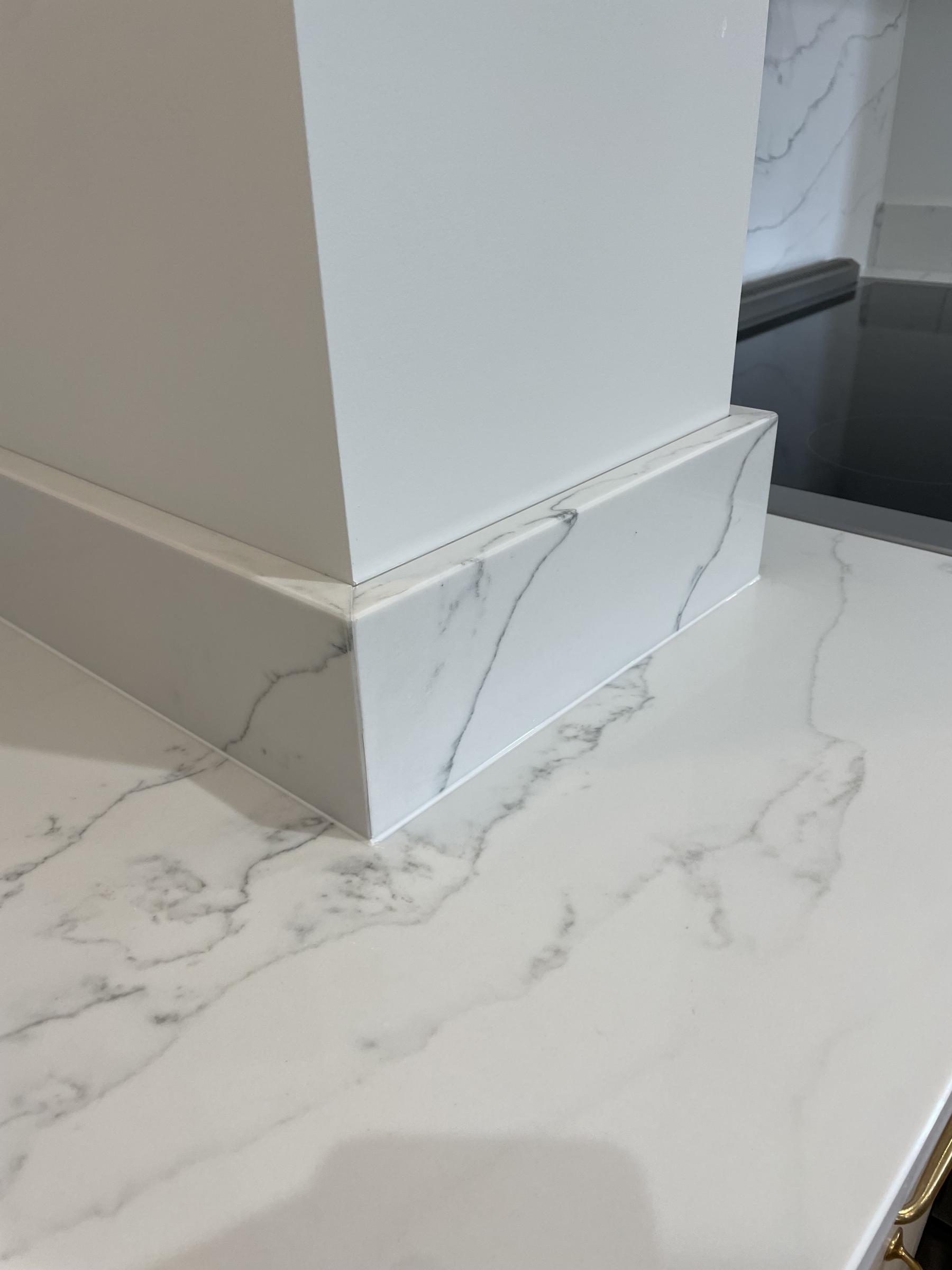 Statuario Milan mitred upstands Project: Letchworth polished