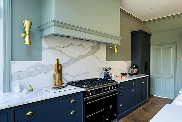 Torrano Grey Splashback polished, boockmatch, backlit