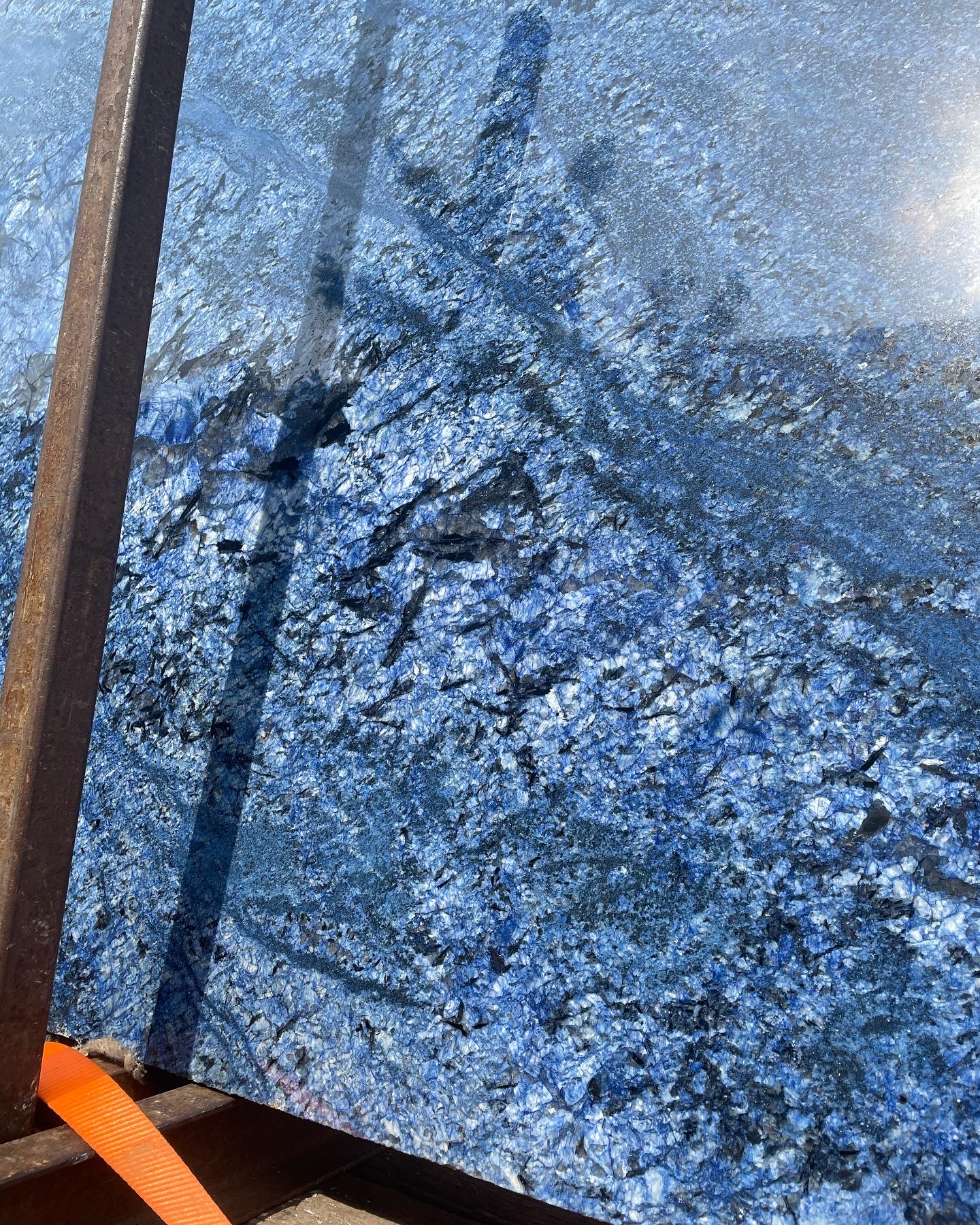 Blue Mare natural quartzite 30mm