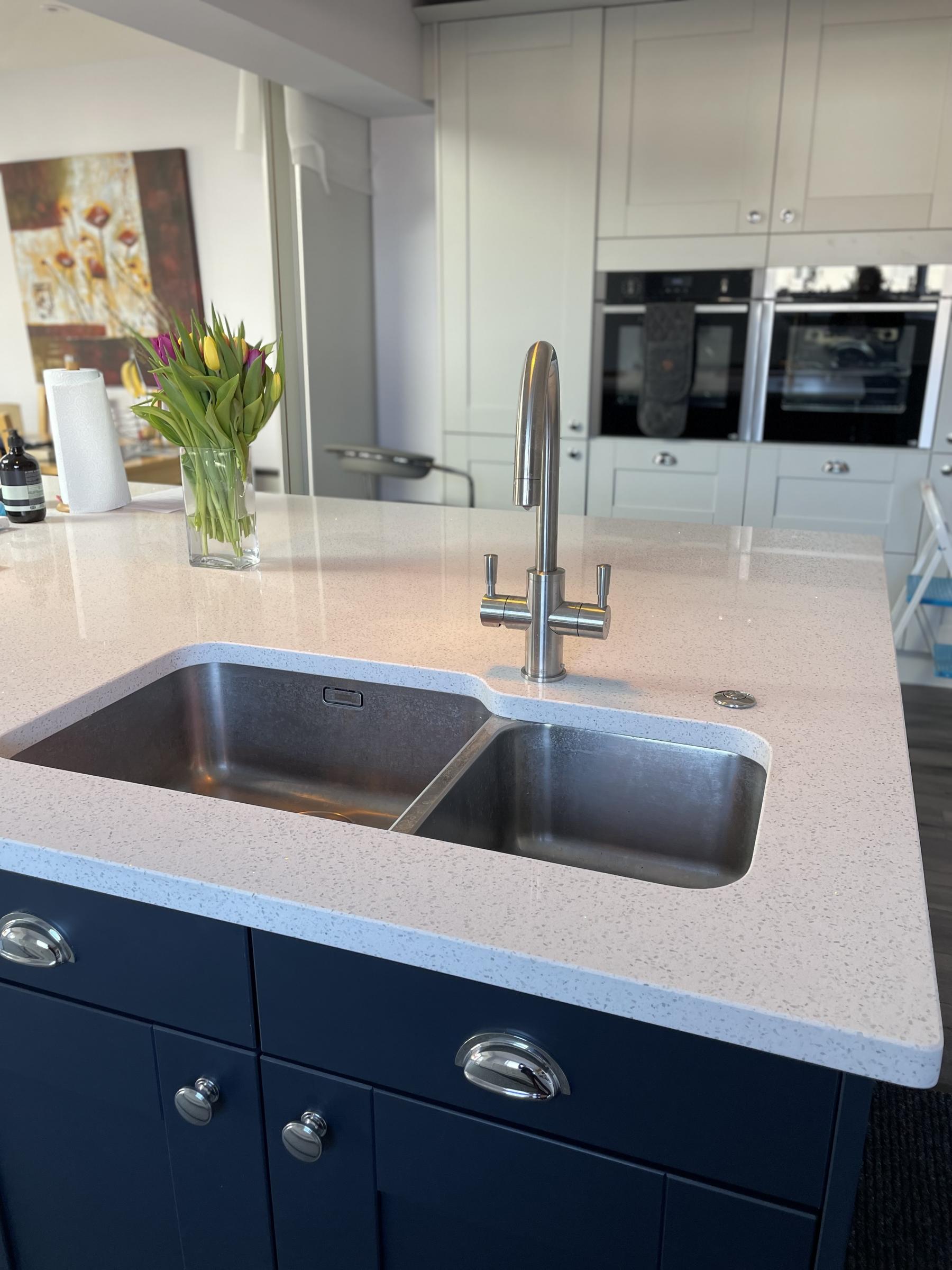 Galaxy Bianco worktop and Splashback Project: Baldock polished
