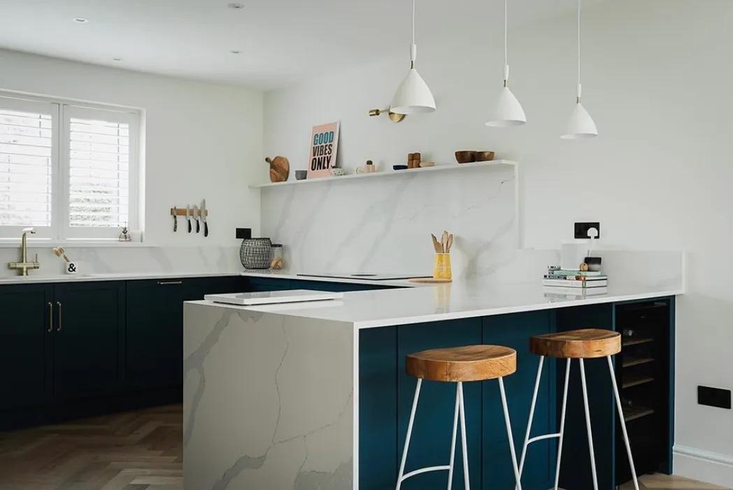 Statuario Oro project:: Letchworth  - Worktops and Islands Gallery -  Home Smart Systems