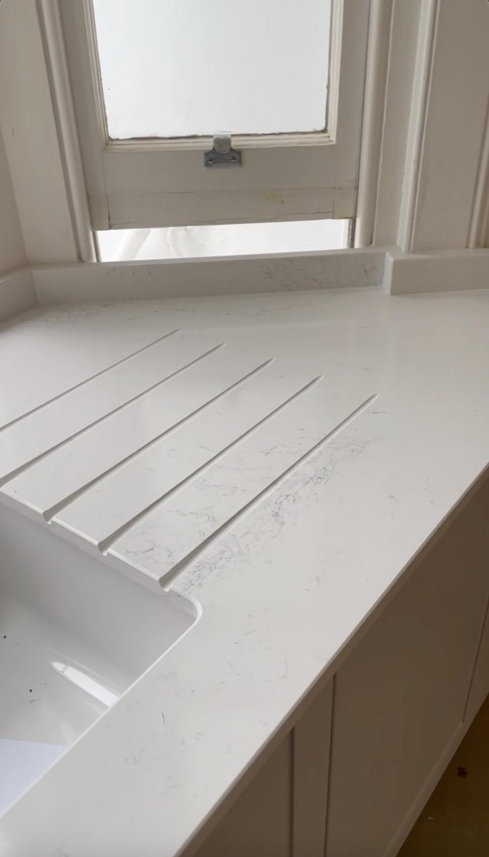 Worktops and Islands Gallery - Home Smart Systems -  HOME SMART SYSTEMS
