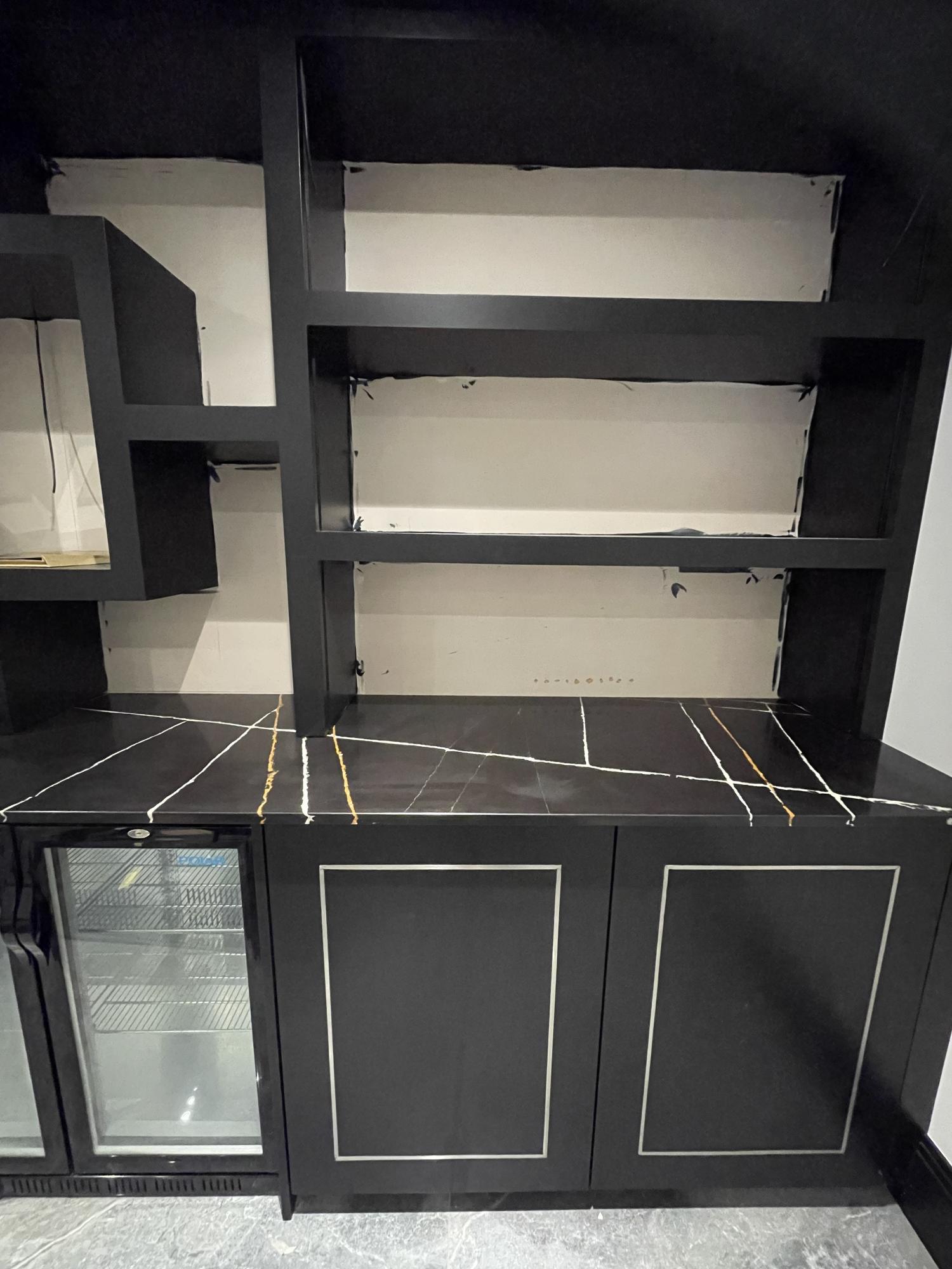 Bar Quartz Sahara Noir  - Outdoor kitchens, barbecues, bars -  Home Smart Systems